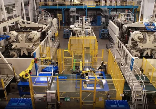 "Zwei Maschinen schaffen die Arbeit von dreien"